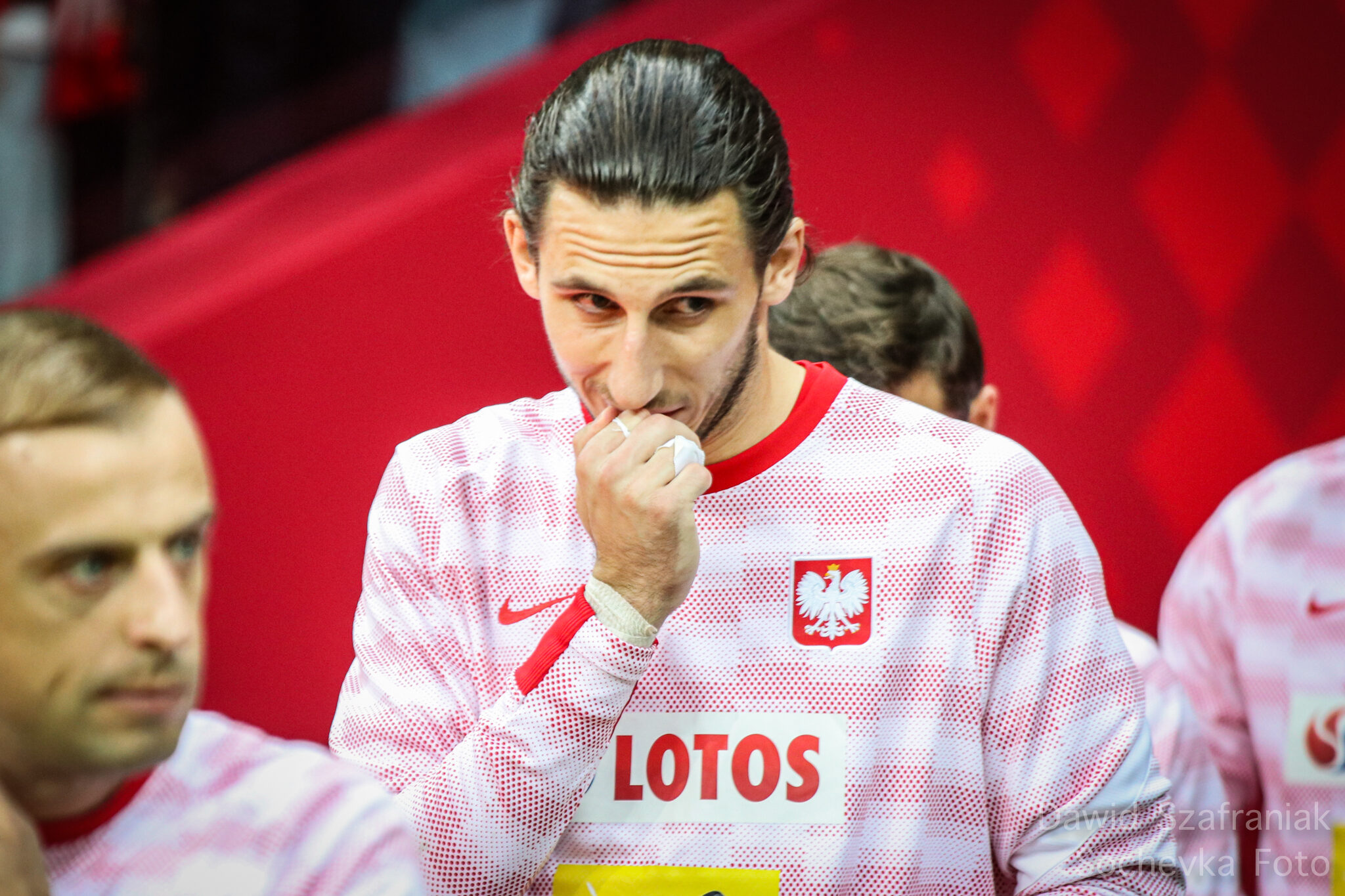 Grabara debiutuje w Wolfsburgu, a Kamiński zaczyna sezon samobójem