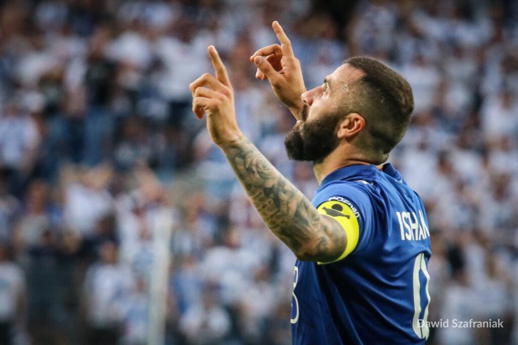 Mikael Ishak – prawdziwy kapitan