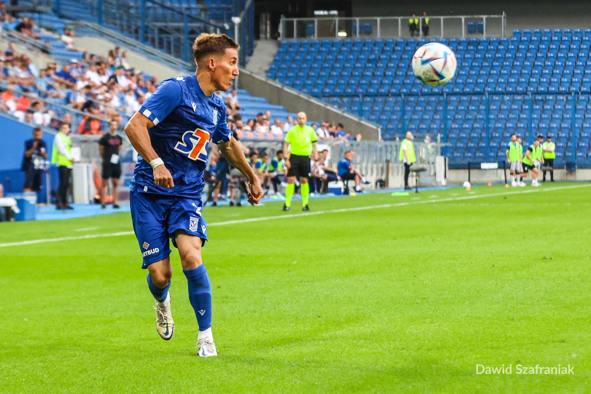 Lech Poznań łapie tlen, wygrywając i zaliczając czyste konto. Kolejny mały krok zrobiony