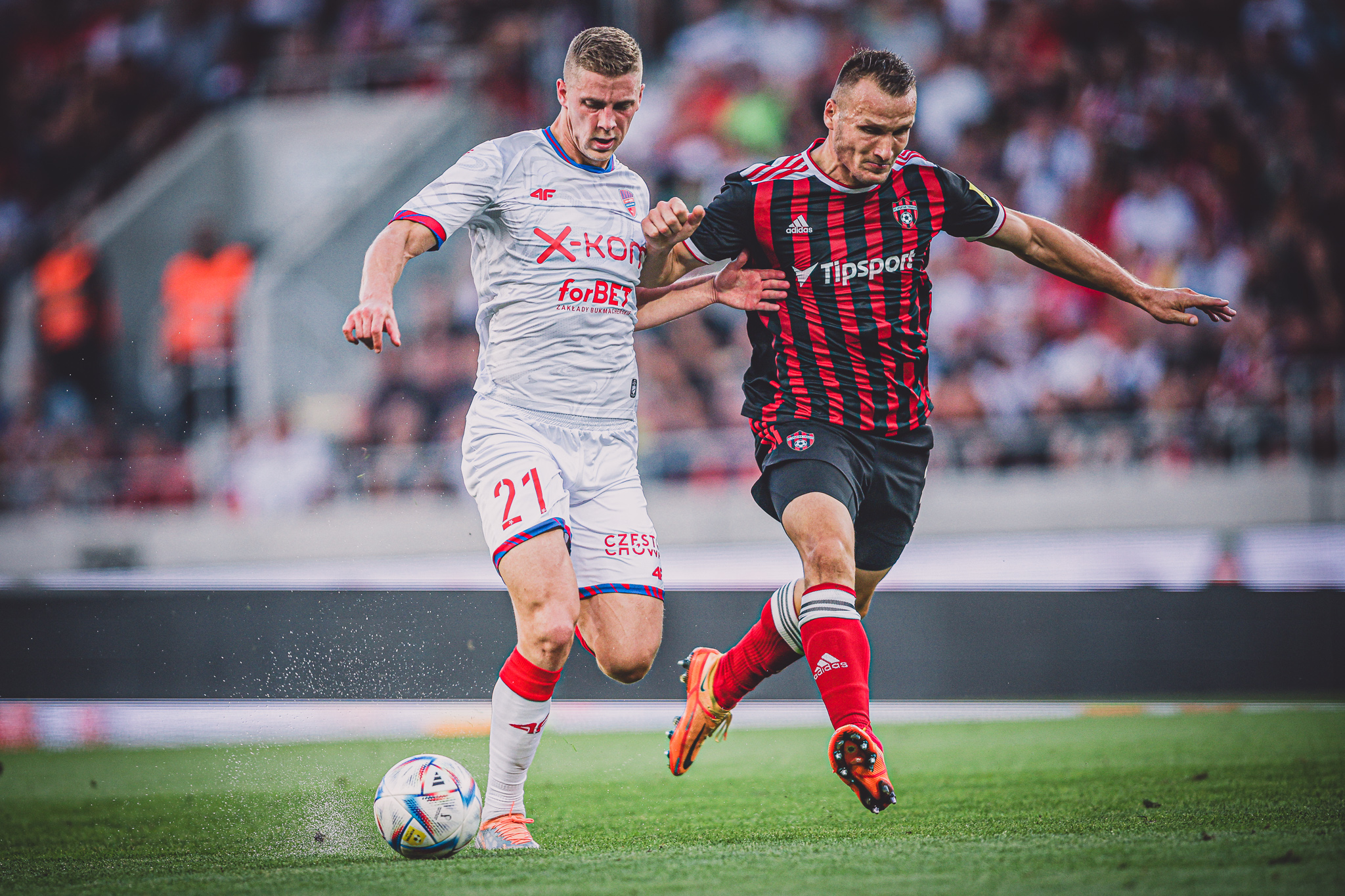 Notes taktyka: Chłodne głowy z Częstochowy. Analiza meczu Spartak – Raków