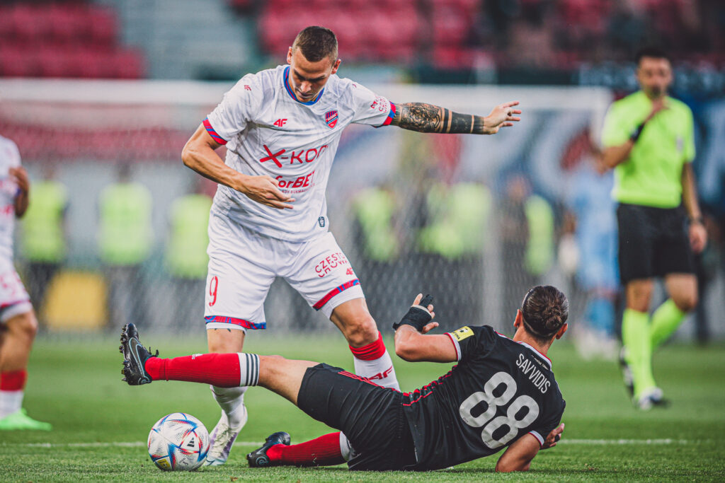 Raków Częstochowa wpadł w błędne koło – pasmo wpadek na własne życzenie