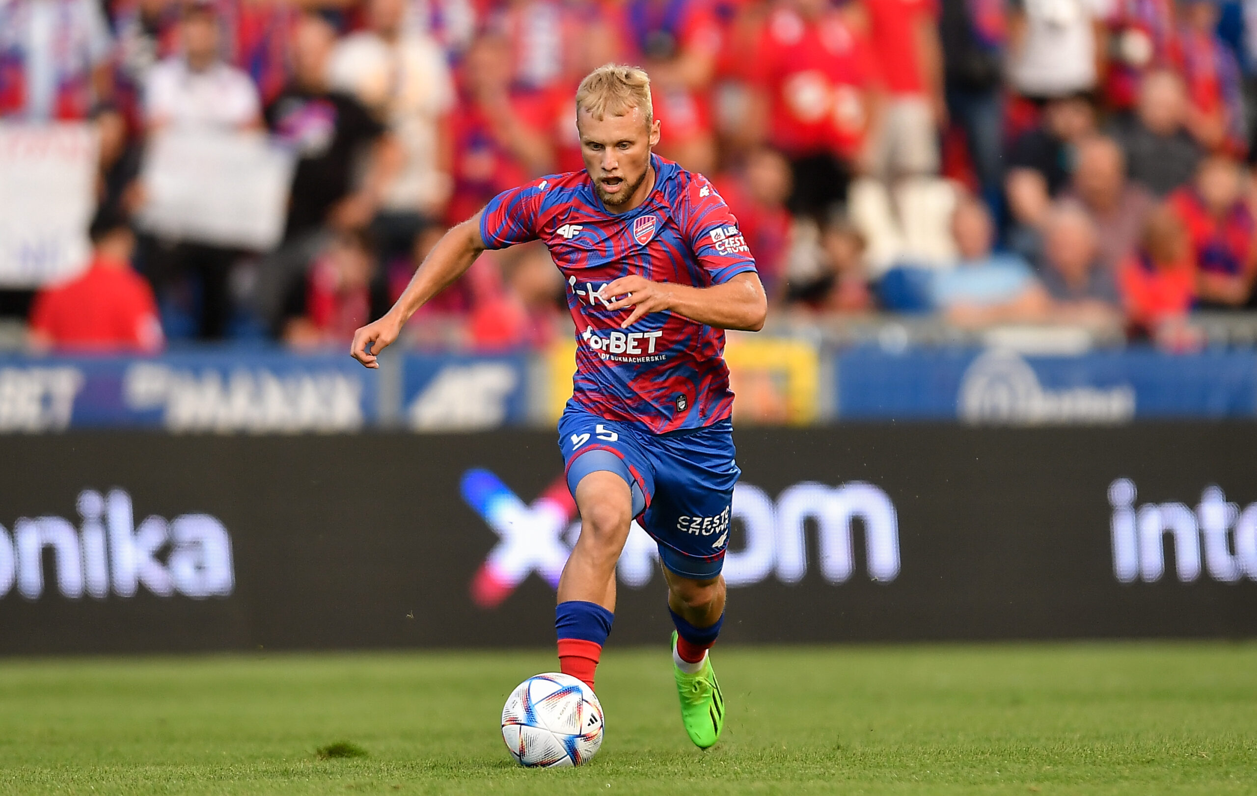 Jak na mistrza przystało… Szymon Czyż rewelacyjnie wystrzelił z formą!