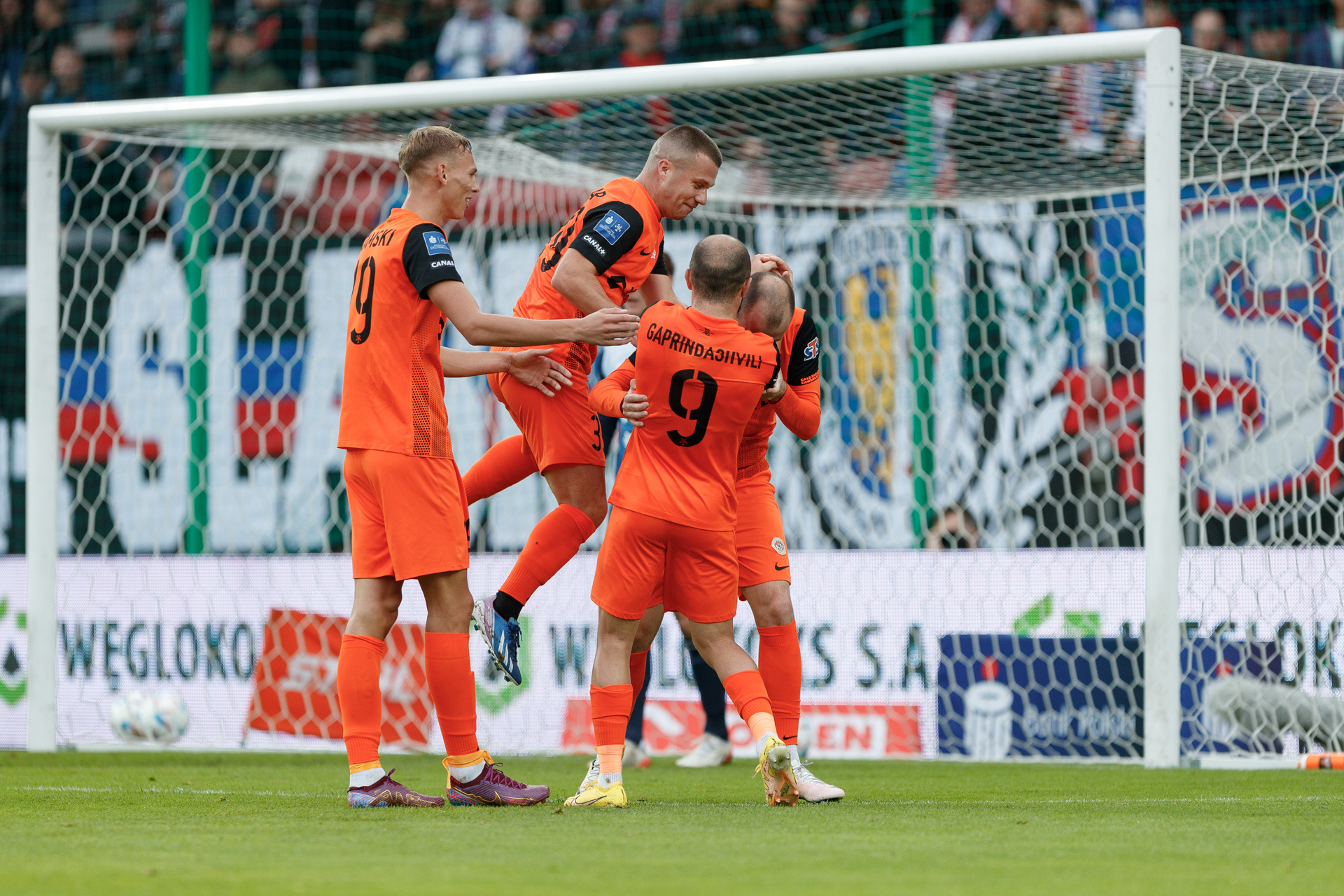 Zagłębie ucieka spod topora w arcyważnych derbach Dolnego Śląska