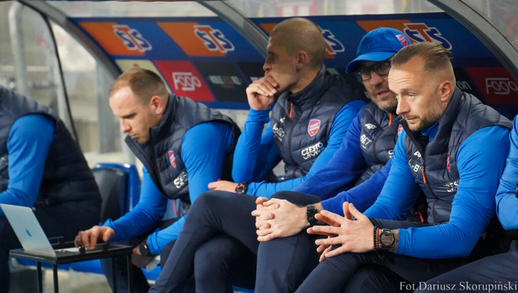 Dawid Szwarga, Marek Papszun i chwila przekazywania pałeczki