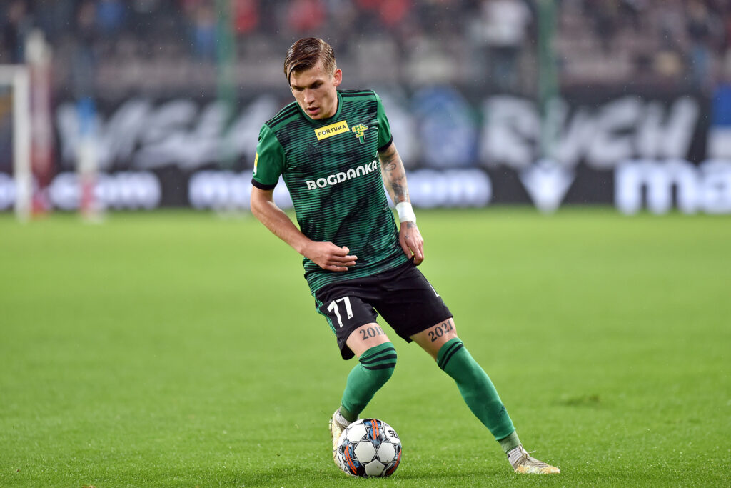 Miedź wciąż niepokonana, ale już bez kompletu punktów. Górnik postawił twarde warunki