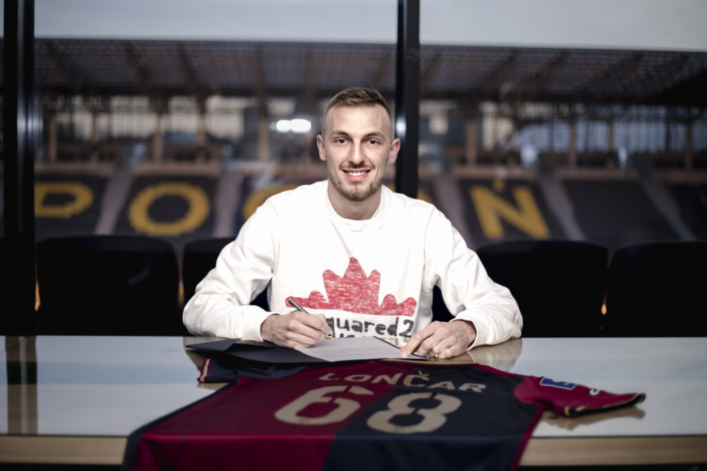 Loncar lekarstwem na problemy Pogoni?