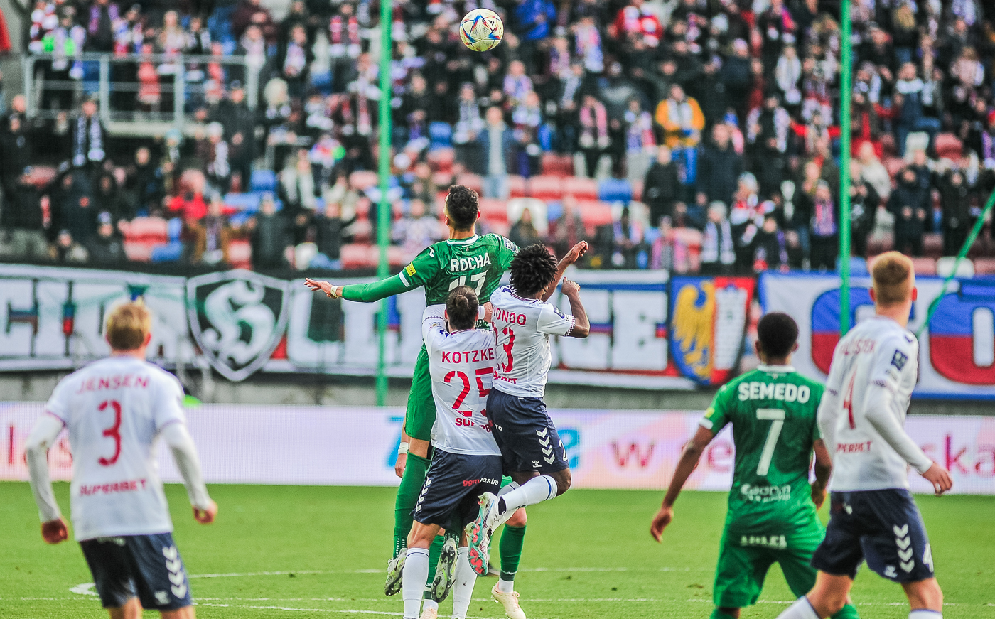 Leonardo Rocha piłkarzem Rakowa. Czy to koniec problemów z napastnikami?