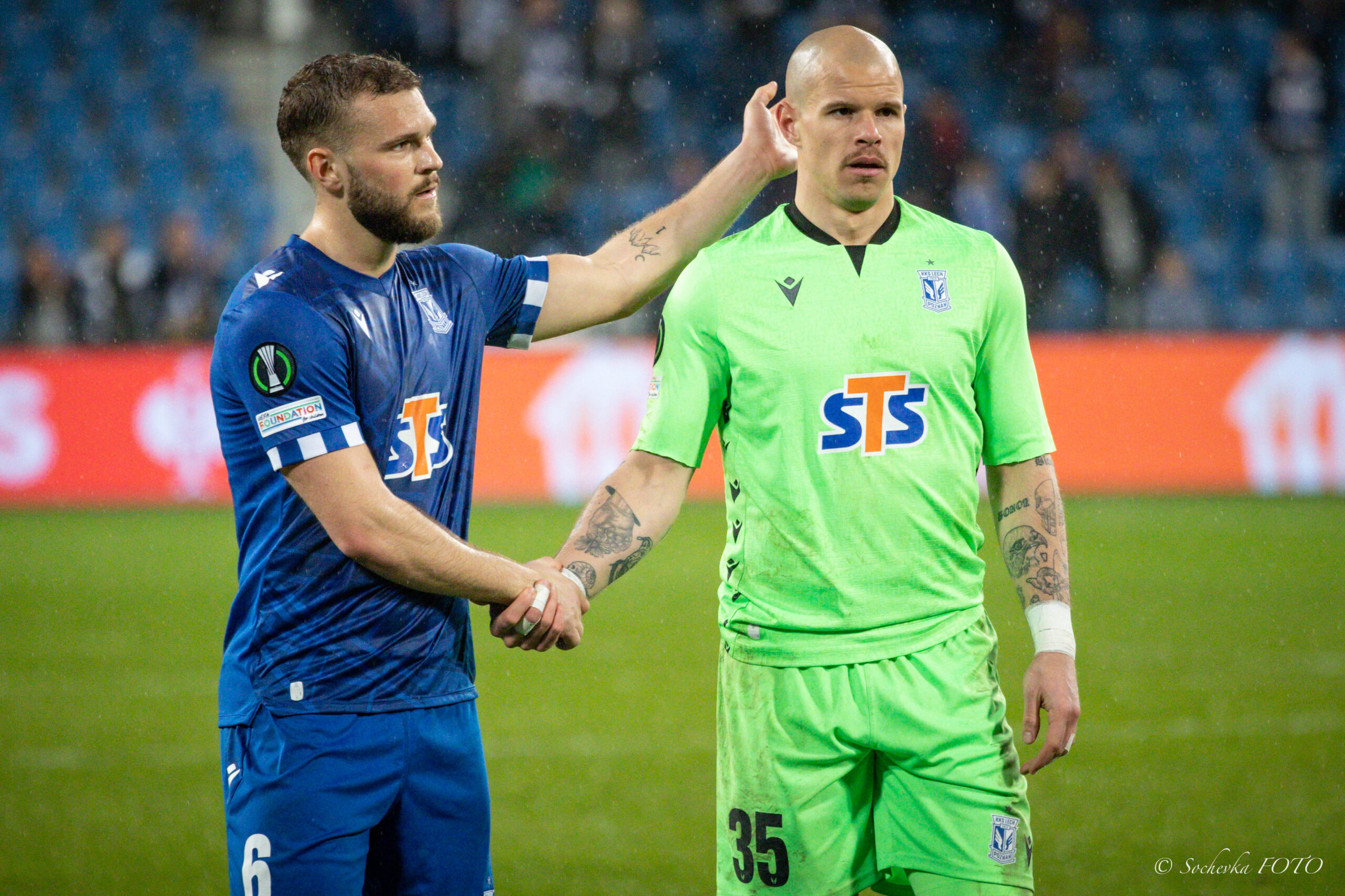 Myślał indyk o niedzieli, a w sobotę łeb mu ścięli – Lech Poznań przedwcześnie żegna się z Ligą Konferencji