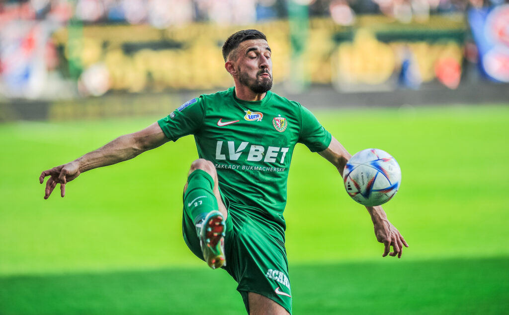 Walka o utrzymanie. Czy Śląsk ucieknie spod topora?