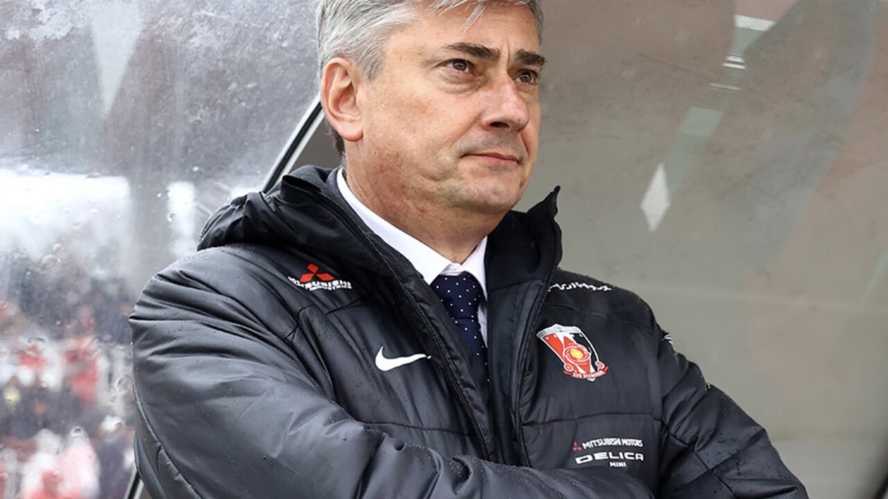 Były trener „Kolejorza” podbija Kraj Kwitnącej Wiśni