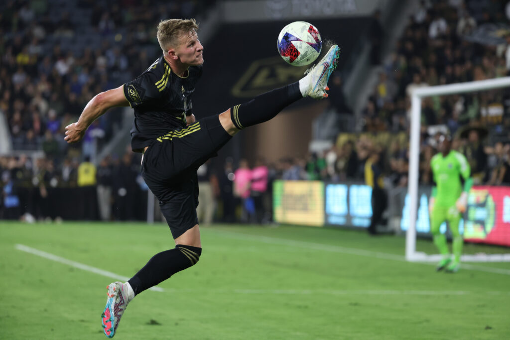 Mateusz Bogusz oddalił się od wygrania Ligi Mistrzów CONCACAF. Kącik egzotyczny #22