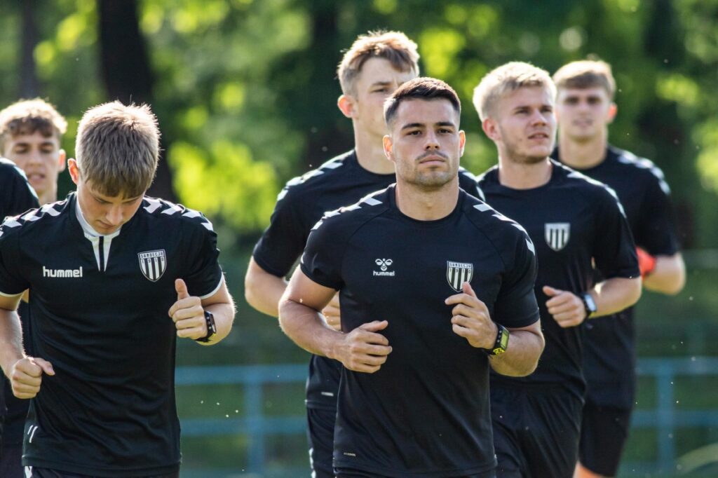 W Nowym Sączu nudy nie ma. Sandecja i jej obraz po rewolucji