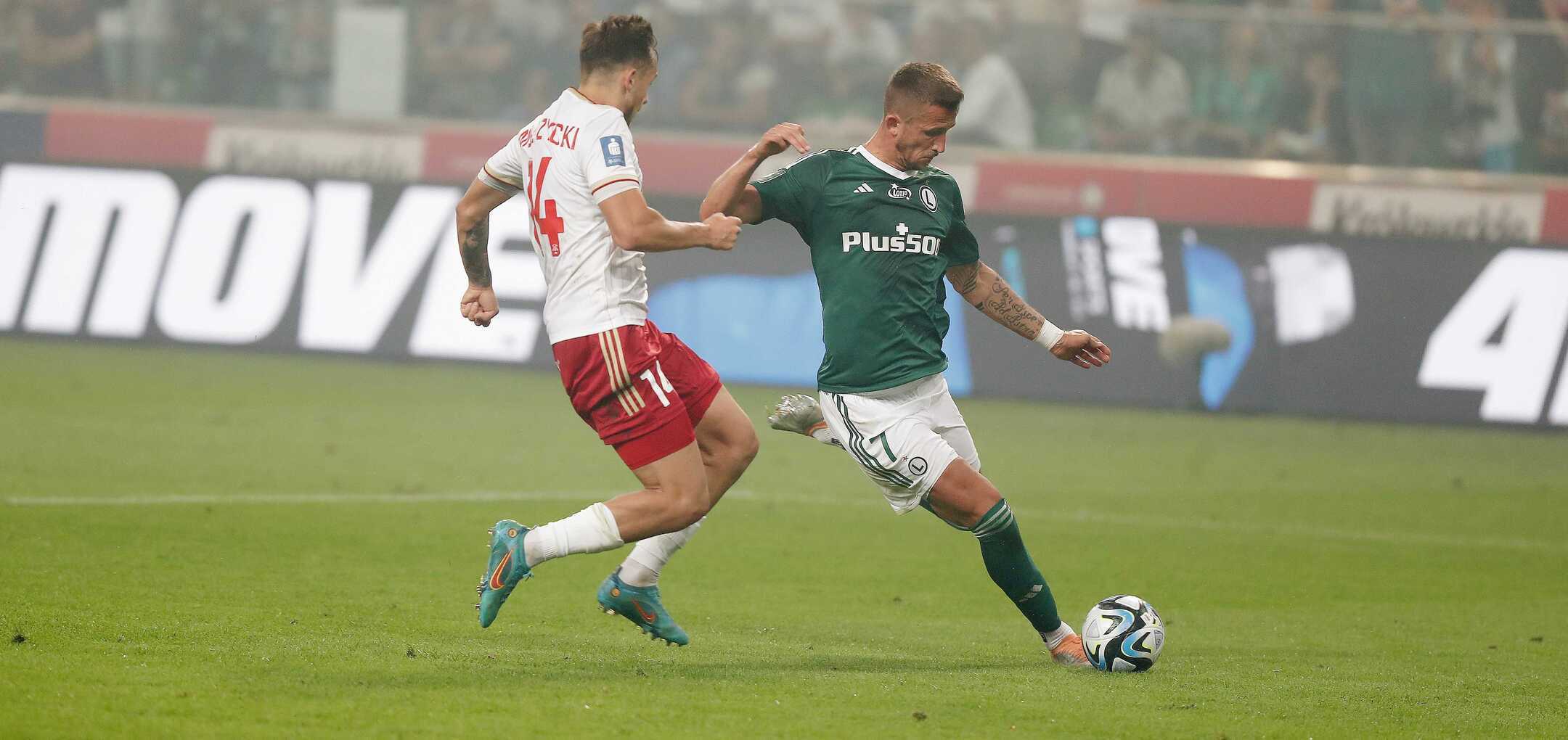 Z Łazienkowskiej #1: Legia dobrze zaczyna, Pekhart pokonał ŁKS