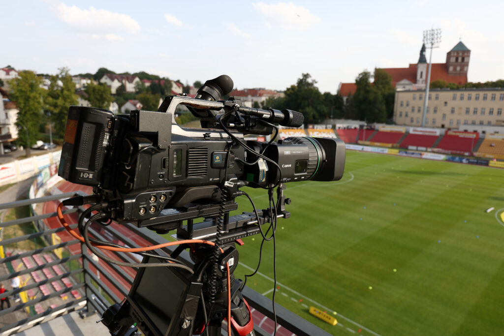 2 Liga z nowym partnerem. Transmisje w otwartej telewizji