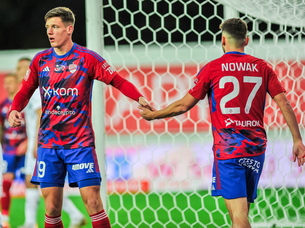 Remis w starciu na szczycie ekstraklasowej tabeli