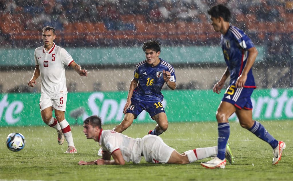 Reprezentacja Polski przegrywa z Japonią w pierwszym meczu mistrzostw świata U-17 [OCENY]