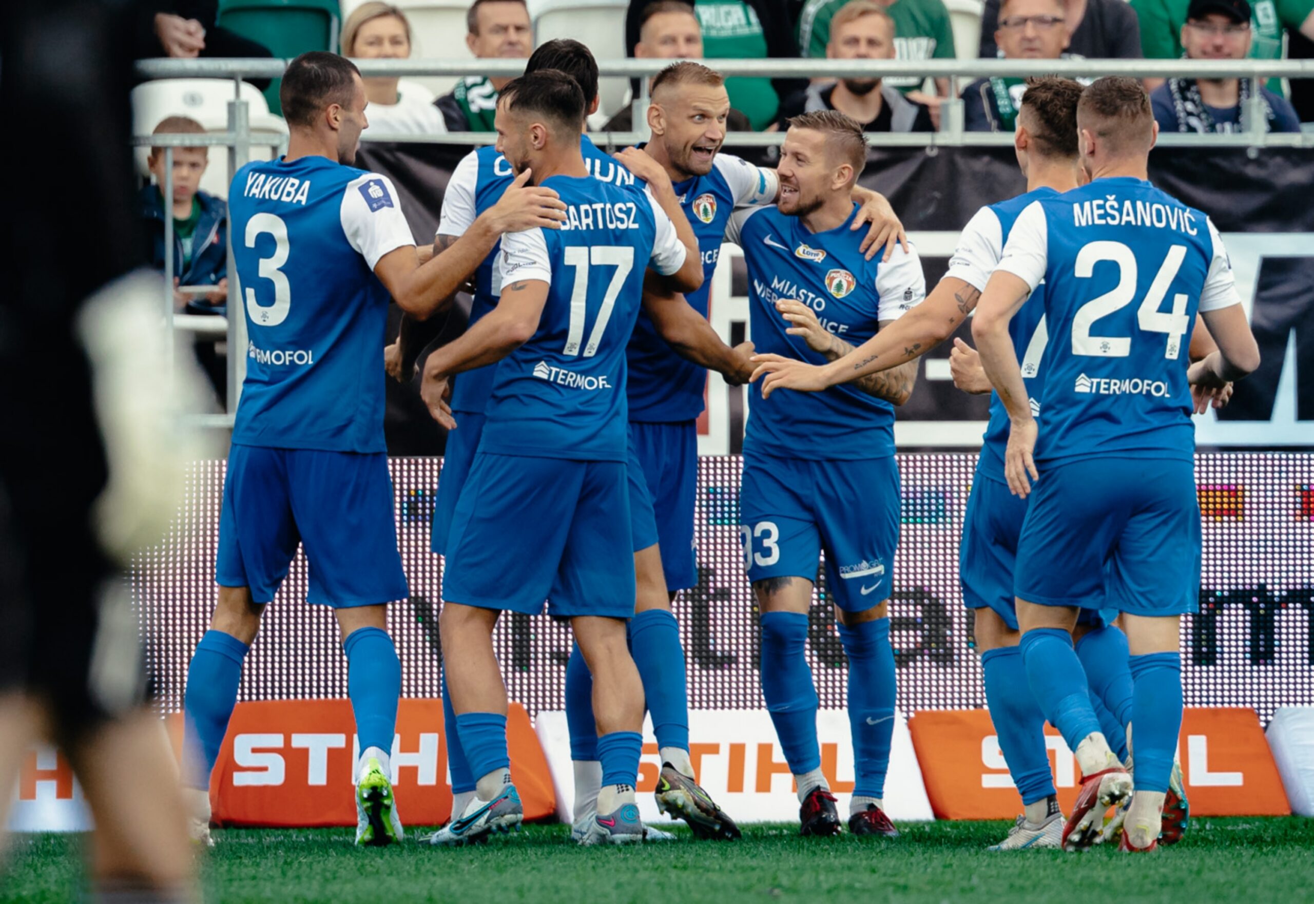 „Żubry” nie składają broni!