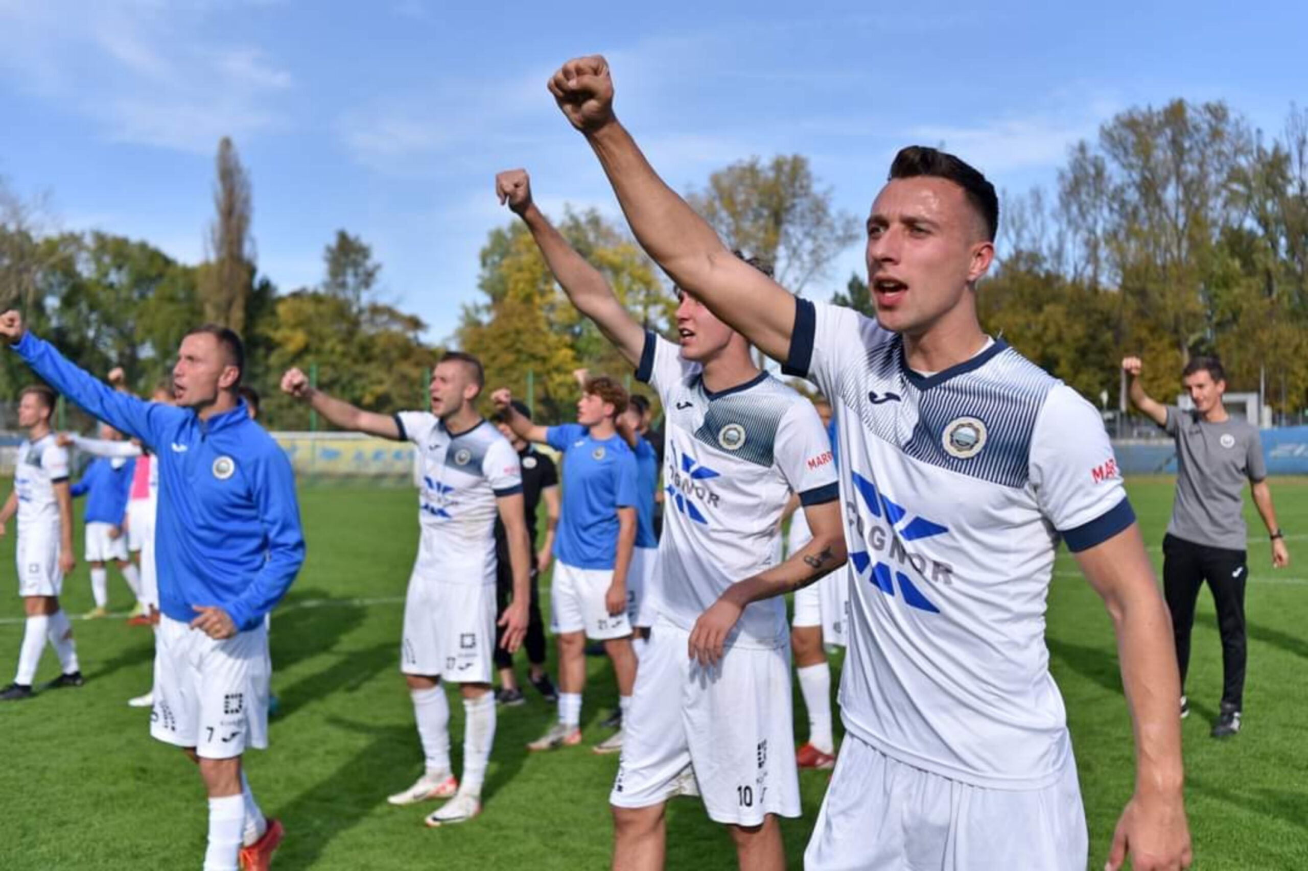 Gdzie Hutnik Kraków musi zostać wzmocniony?