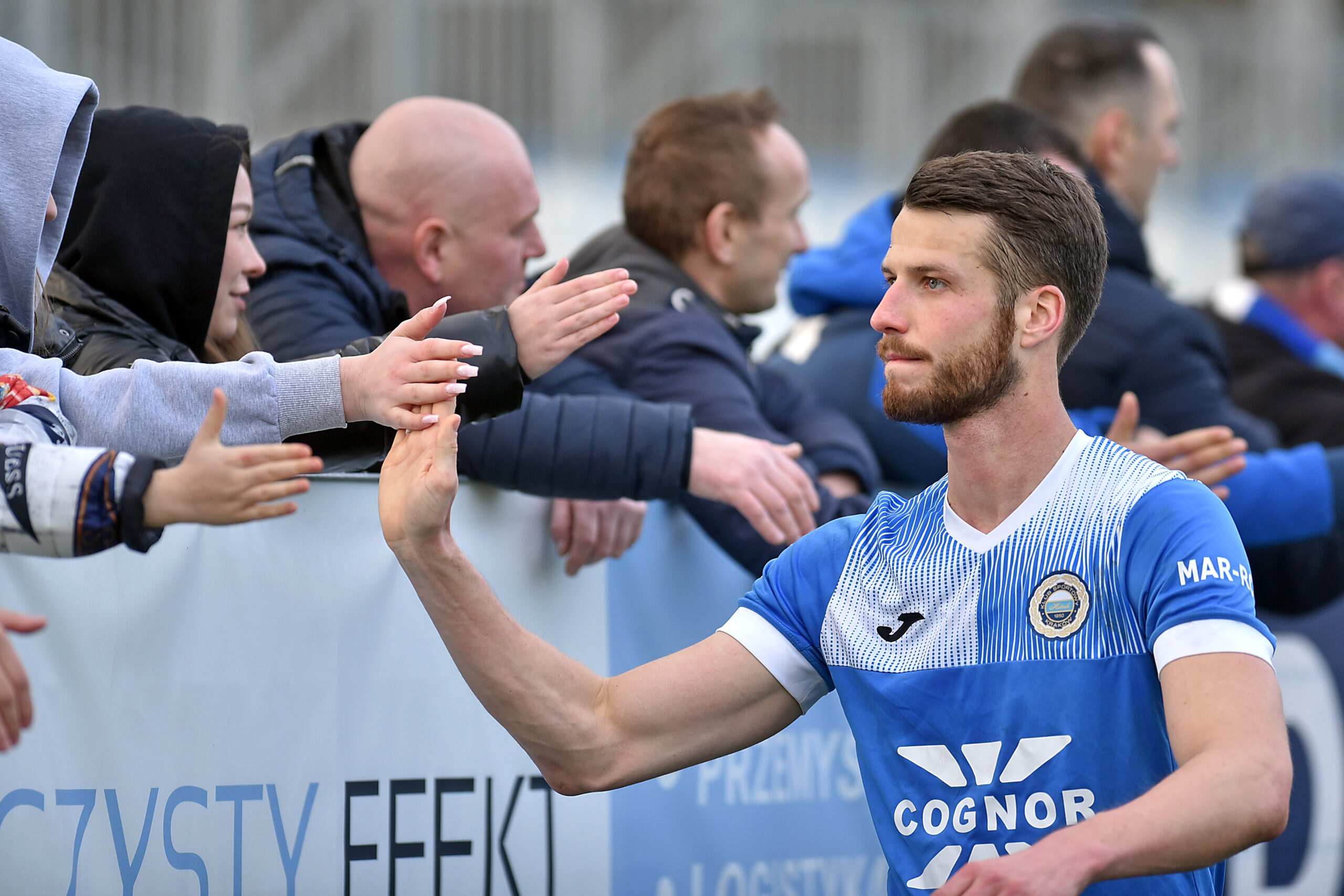 Marcin Wróbel: Możemy patrzeć w górę i snuć plany o awansie [WYWIAD]