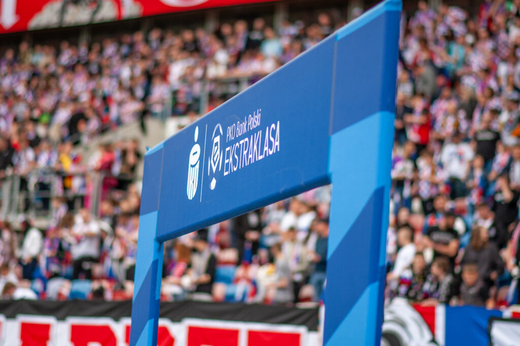 To oni brylowali na boiskach 1. i 2. ligi: teraz mogą trafić do PKO Ekstraklasy