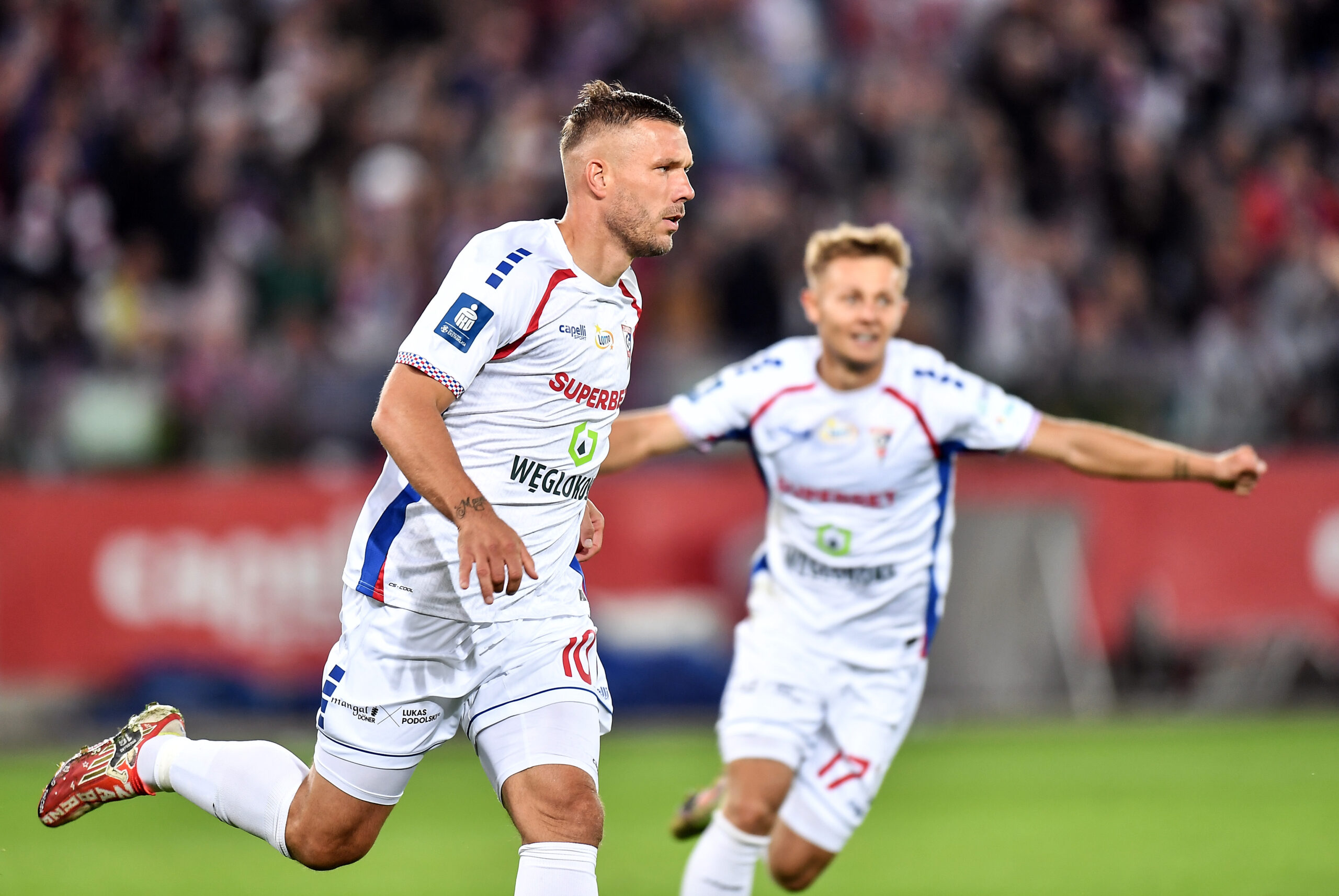 Lukas Podolski zamknął usta krytykom… nie po raz pierwszy