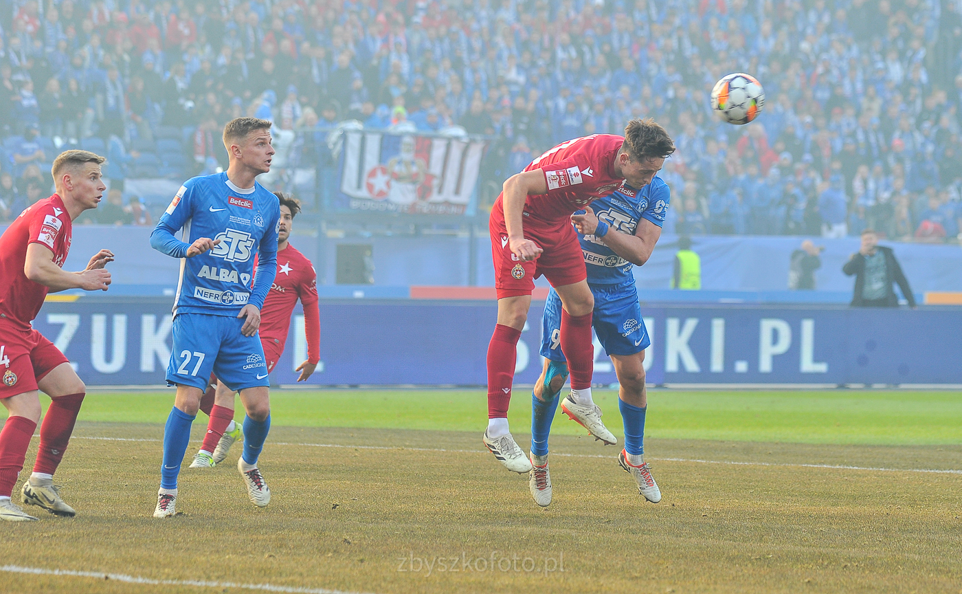 Mecz przyjaźni tylko na trybunach. Na boisku – deklasacja