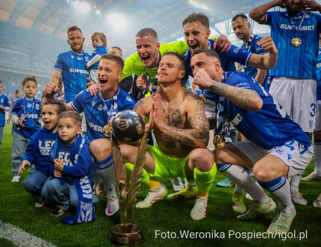 Euforia, smutek i poczucie pewnego rodzaju spełnienia. Jak wyglądał sezon 2024/2025?