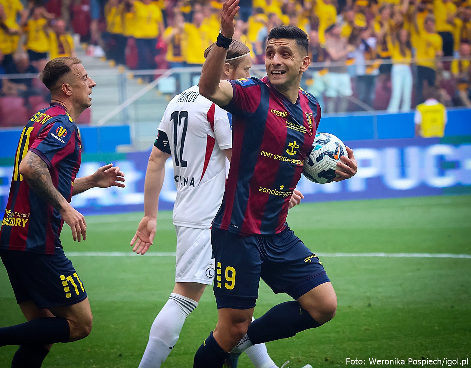 Efthymis Koulouris: grecki snajper, który podbija PKO Ekstraklasę