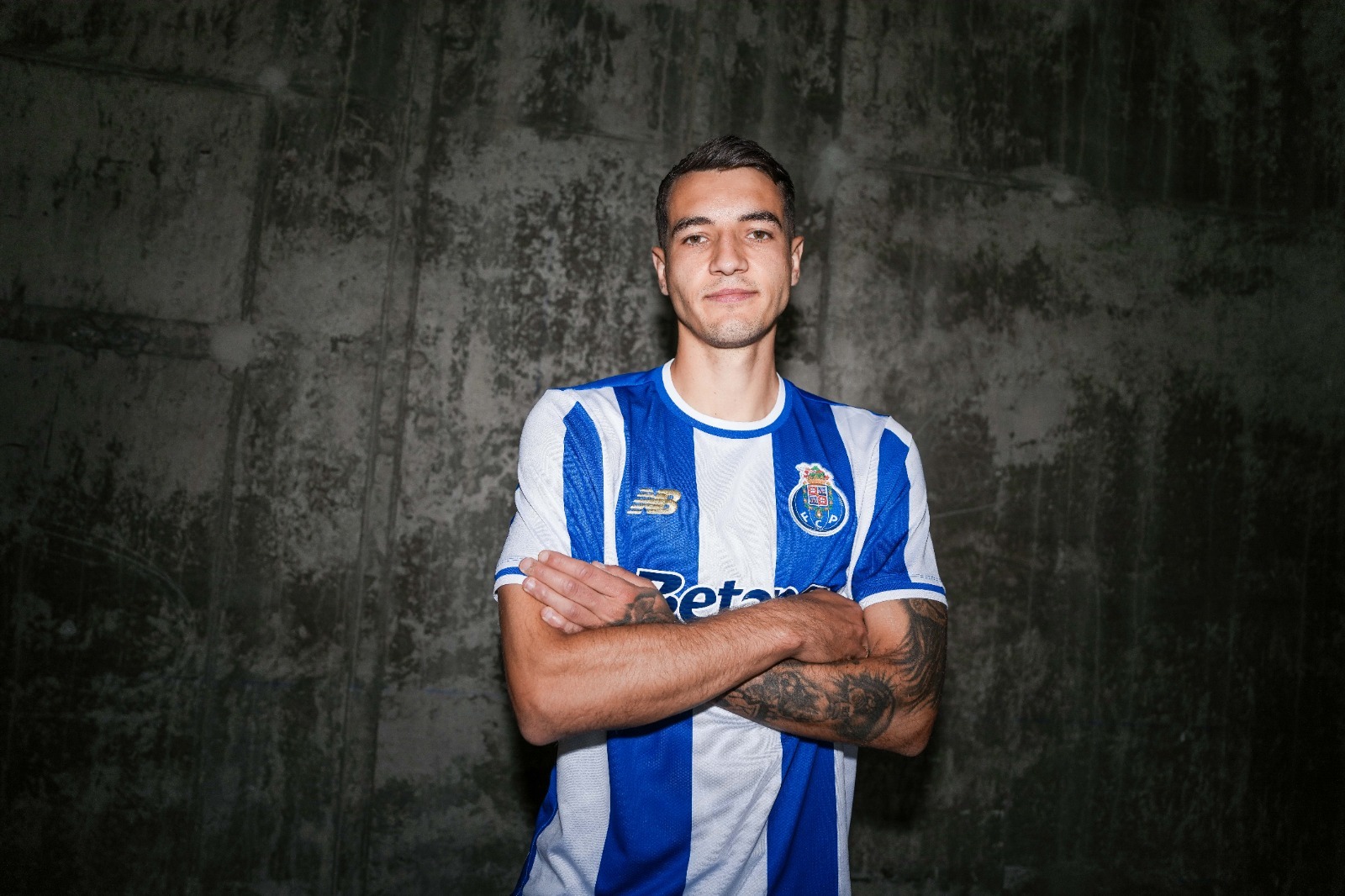 Jakub Kiwior zamienia szary Londyn na kolorowe ulice Porto