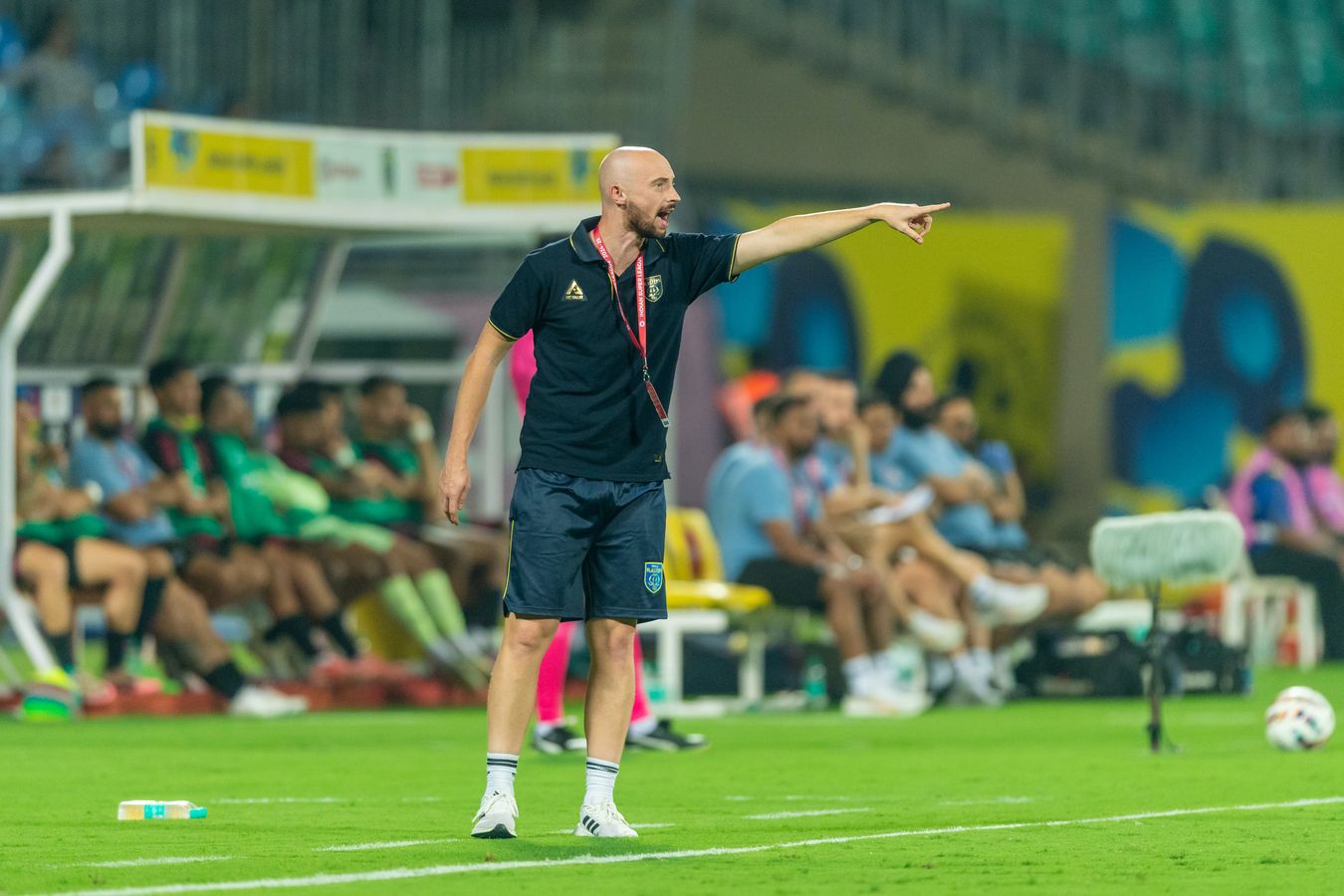 Tomasz Tchórz: Uważam, że w Polsce problemem są media, które nie potrafią dyskutować o piłce [WYWIAD]