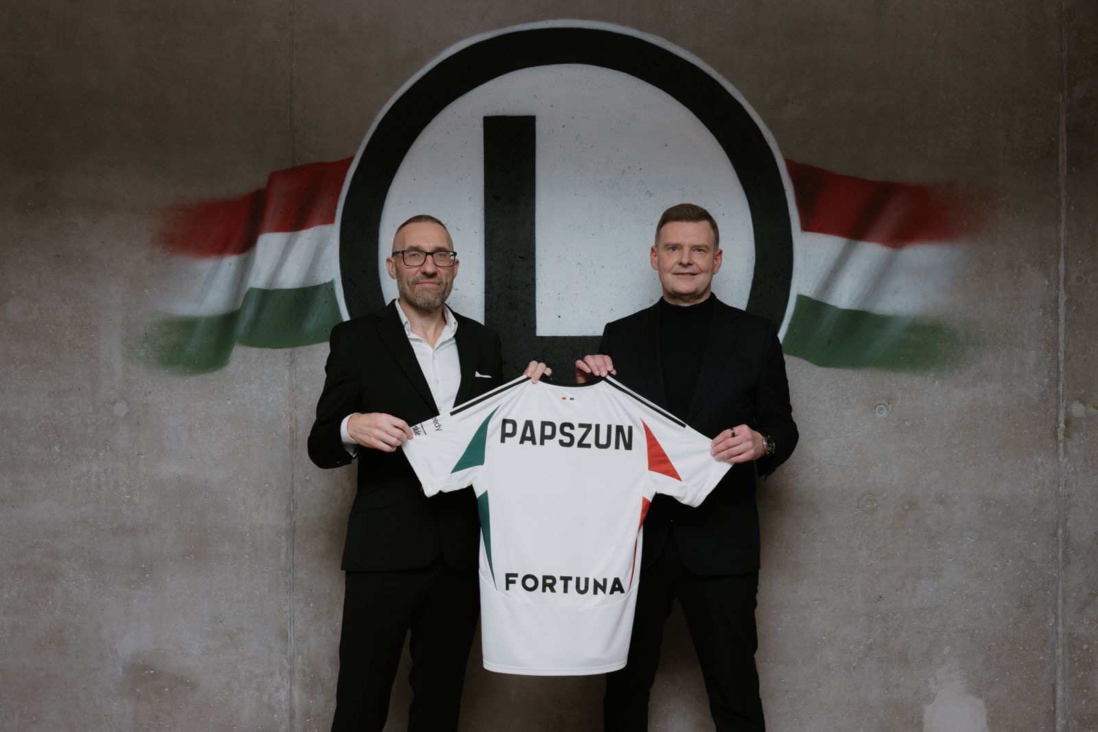 Legia Warszawa nadal czeka, ale pojawiają się przebłyski czegoś pozytywnego