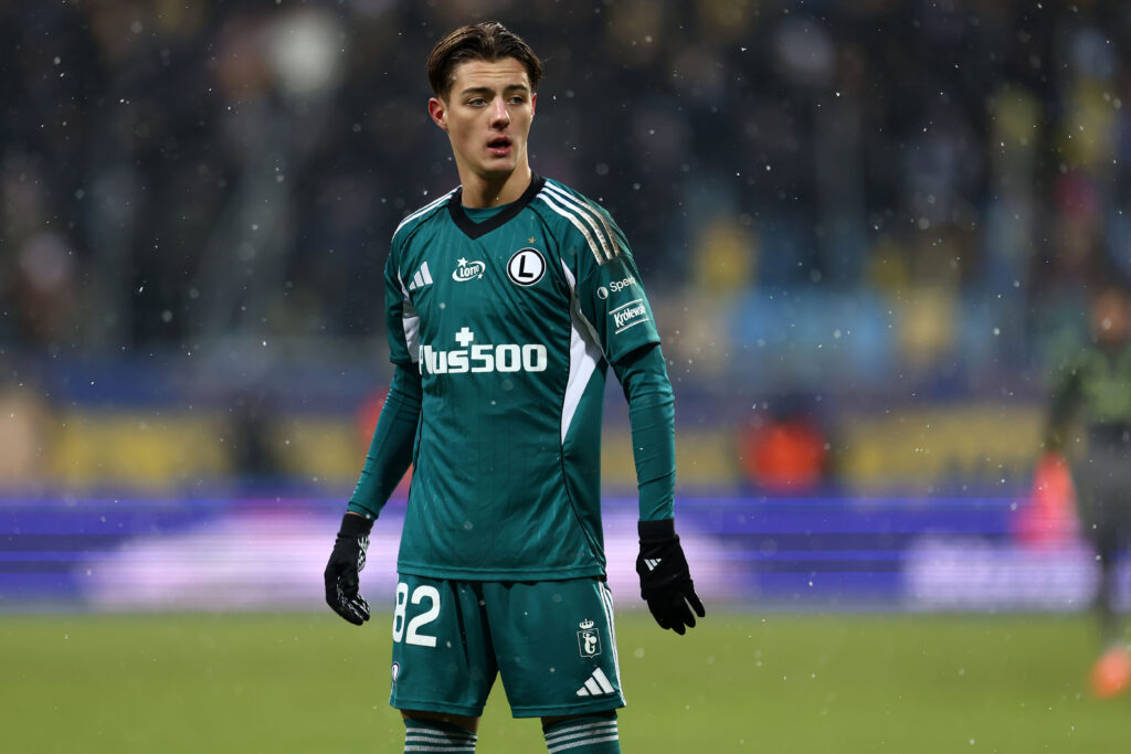 Kacper Urbański nie stał się gwiazdą Ekstraklasy – lekko mówiąc