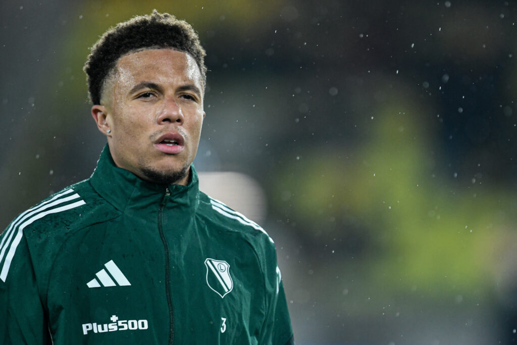 Transfer nieoczywisty – po co Widzewowi Łódź Steve Kapuadi?