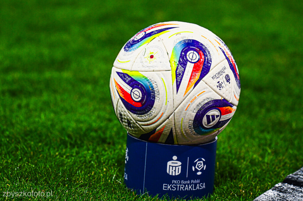 Ostatnia kolejka Ekstraklasy z ekstra bonusem od Lebull! Każdy gol to dodatkowe 20 zł. Nawet do 500 zł!