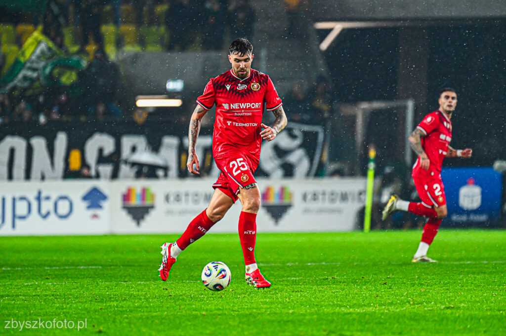 Ekstraklaso, Widzew Łódź jeszcze żyje