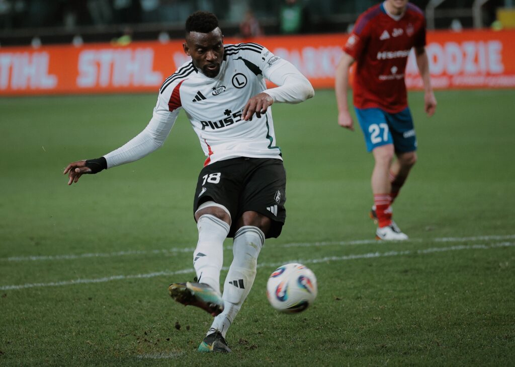 Legia zalicza siódmy mecz bez porażki – kolejny nieprzekonujący