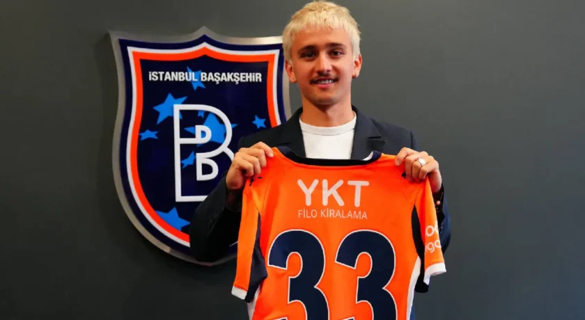 Michał Karbownik przenosi się do Basaksehiru