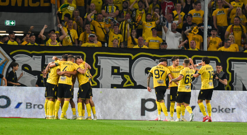 GKS Katowice pożegnał się z pomocnikiem. Zagra szczebel niżej