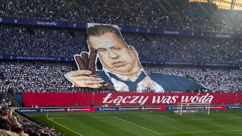 Lech Poznań ukarany za oprawę z Superpucharu Polski. „Treści o charakterze pogardliwym”