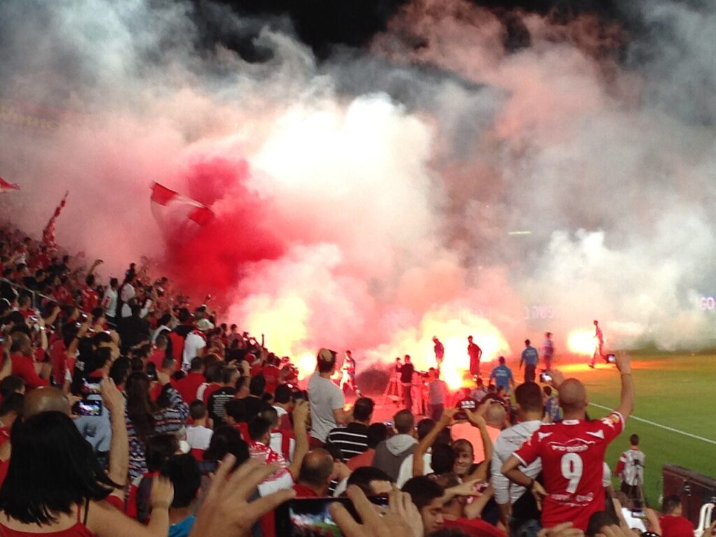 Hapoel Tel Awiw – kontrowersyjny rywal GKS-u Katowice. Antifa, syjonizm, powrót do Europy po latach