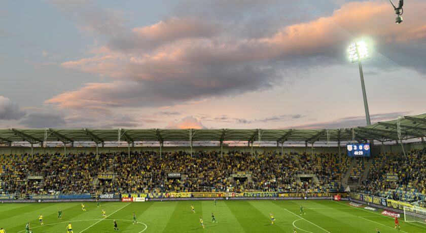 Arka Gdynia pewnie wygrywa na zakończenie 4. kolejki Betclic 1. Ligi
