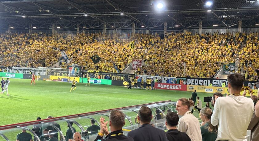 GKS Katowice wrócił na własne podwórko po czwartkowym wieczorze i znów świętuje