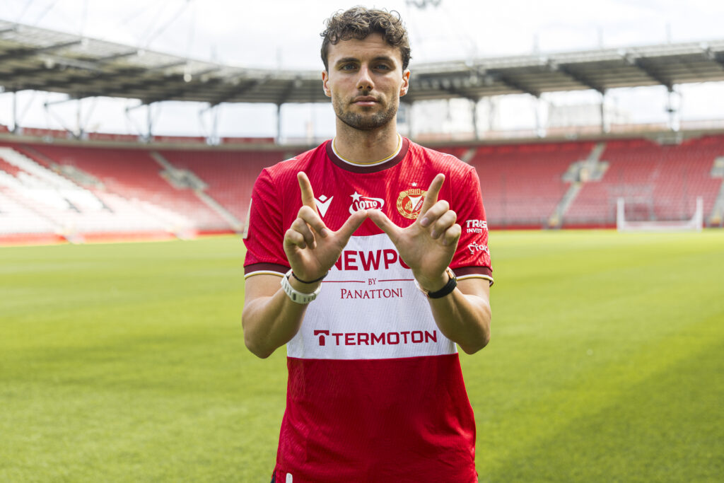 Widzew Łódź dopiął ciekawy angaż. Kim jest Darian Males?