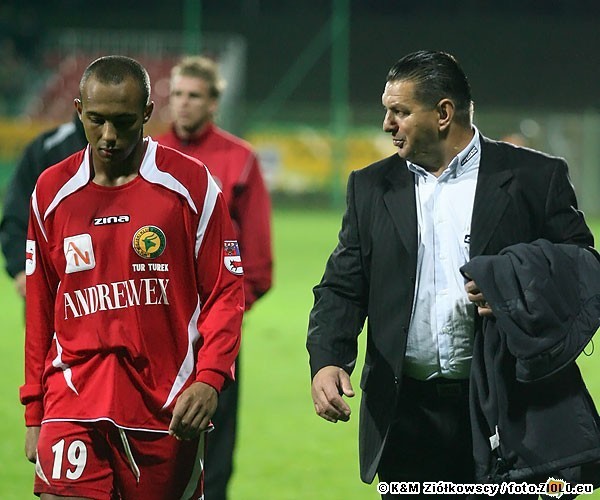 II liga: Tur bez trenera