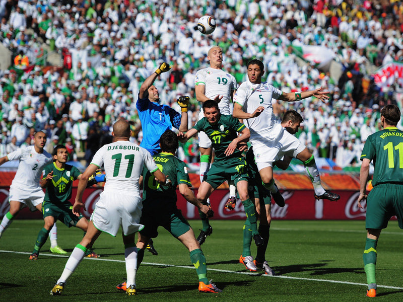 Bezbarwny mecz z triumfem Słowenii