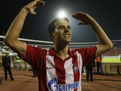 Nice szuka napastnika