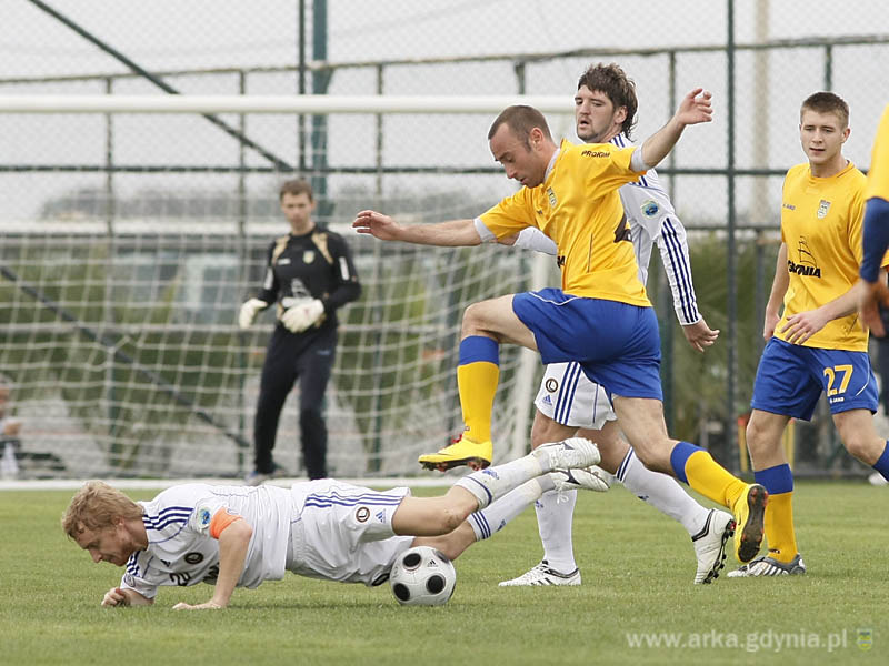 Pogoń się zbroi. Ława podpisał kontrakt