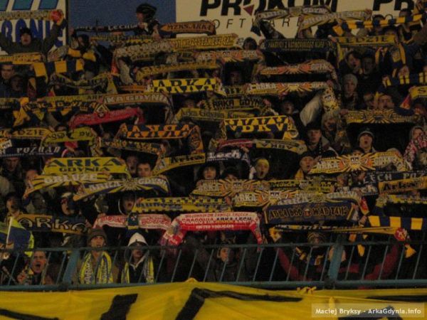 Pietroń przenosi się do Gdyni!