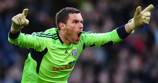 Foster wykluczony na trzy miesiące