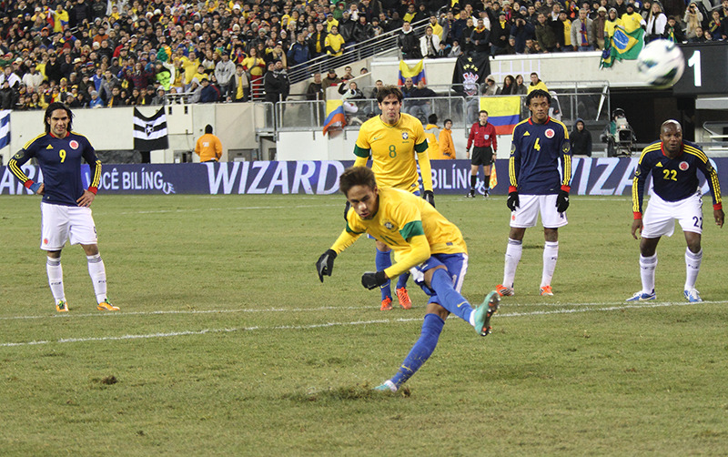 Koszmarne pudło Neymara – zobacz!